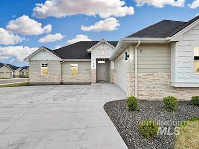 15086 Veraison Place Caldwell, ID 83607