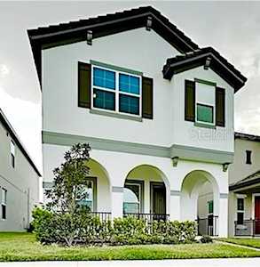 2047 White Feather LOOP Oakland, FL 34787
