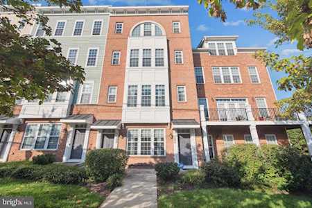 246 N Summit Ave #19 Gaithersburg, MD 20877