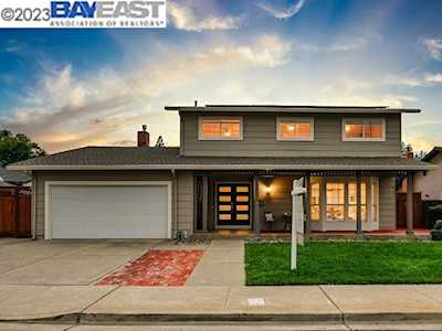 1533 Loganberry Way Pleasanton, CA 94566