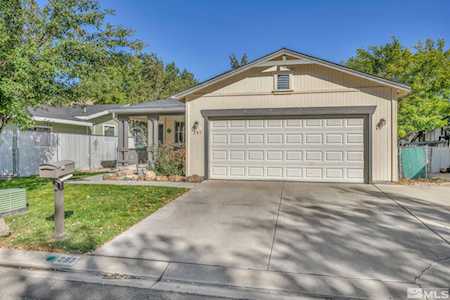 297 Ave De La Bleu De Clair Sparks, NV 89434