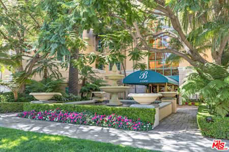 11500 San Vicente Blvd #205 Los Angeles, CA 90049
