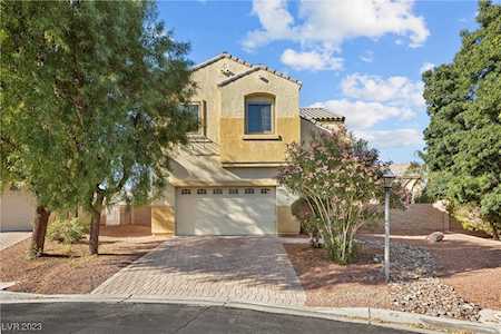 8128 Walnut Roast Way Las Vegas, NV 89131