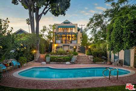 1833 Santa Barbara St Santa Barbara, CA 93101