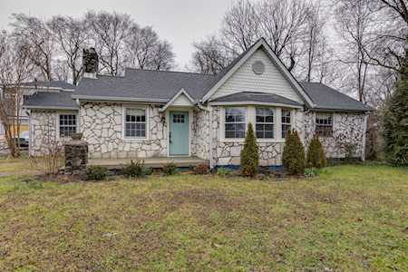 913A Carolyn Ave Nashville, TN 37216