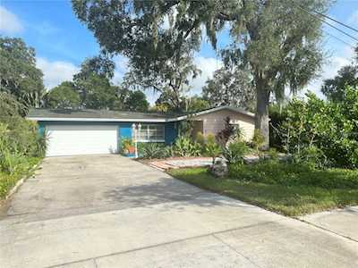 12531 Henrietta Ave Largo, FL 33774