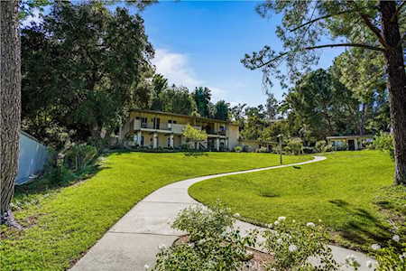 26351 Oak Plain Dr #D Newhall, CA 91321