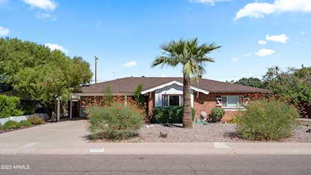 8324 E Weldon Ave Scottsdale, AZ 85251