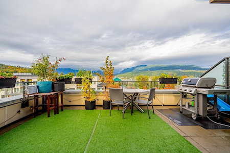 2319 St Johns Street Port Moody, BC V3H 2A8
