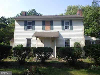 303 Chapel Heights Rd Sewell, NJ 08080