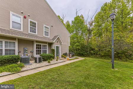 2405 Beacon Hill Dr Sicklerville, NJ 08081