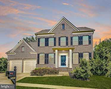 2902 Winterbourne Dr Upper Marlboro, MD 20774