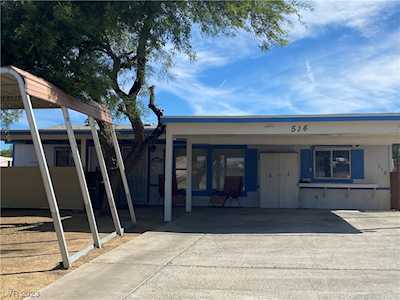 514 Mona Ln Henderson, NV 89015