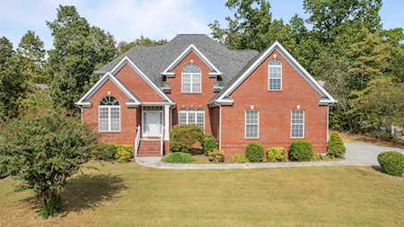 8241 Barberry Ct Chattanooga, TN 37421