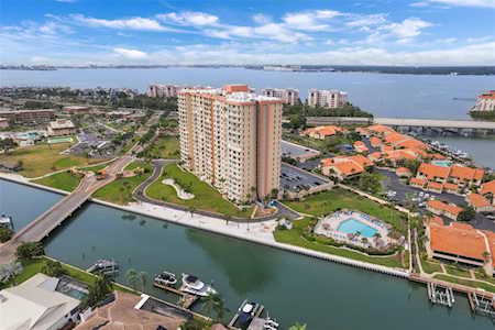 4900 Brittany Dr S #905 St. Petersburg, FL 33715