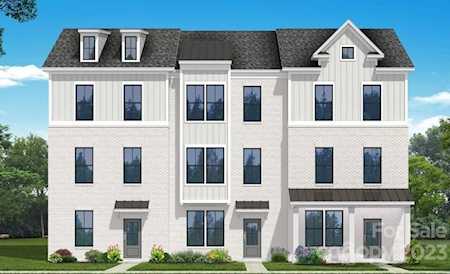 3008 Red Cardinal Ln Charlotte, NC 28211