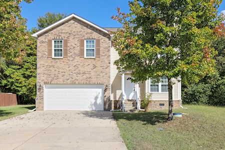 201 Sunnycrest Ct Murfreesboro, TN 37129