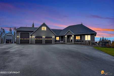 5120 Bainbridge Circle Anchorage, AK 99516