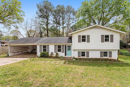 1412 Ivy Lane Raleigh, NC 27609