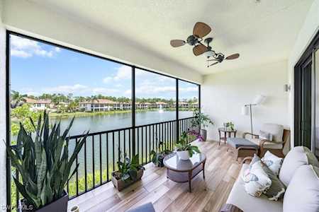 15153 Palmer Lake Circle #202 Naples, FL 34109