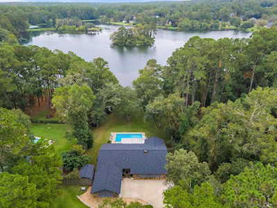 2405 Bass Bay Dr Tallahassee, FL 32312