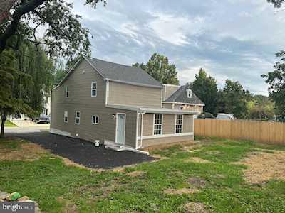 503 East Ave New Castle, DE 19720