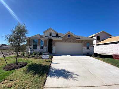 18300 Emu LN Manor, TX 78653