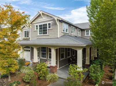 2752 102nd Place NE Bellevue, WA 98004