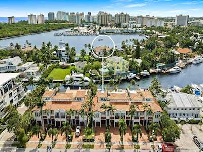 2744 NE 14th St Fort Lauderdale, FL 33304