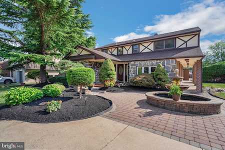 103 Daytona Ave Cherry Hill, NJ 08034