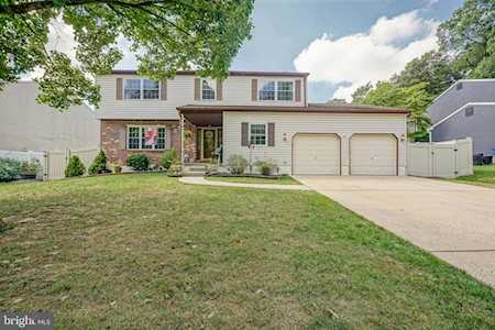 42 N Green Acre Dr Cherry Hill, NJ 08003