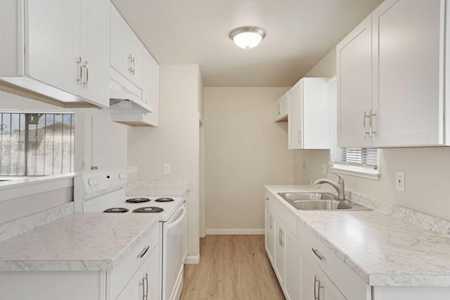 4421 Calandria Street #4 Stockton, CA 95207