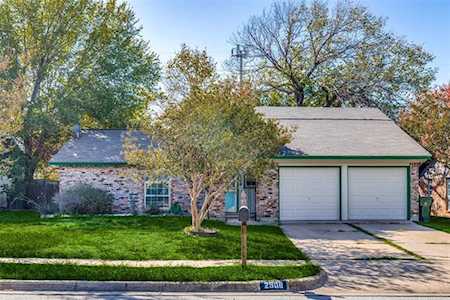 2508 Mardell Drive Arlington, TX 76016