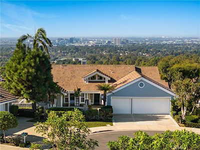 10 Antares #15 Irvine, CA 92603