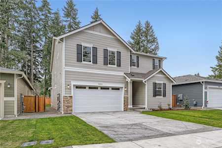 18642 136th Ave E #65 Puyallup, WA 98374