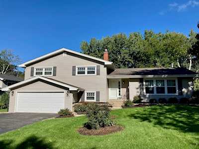 1121 Catherine Ave Naperville, IL 60540