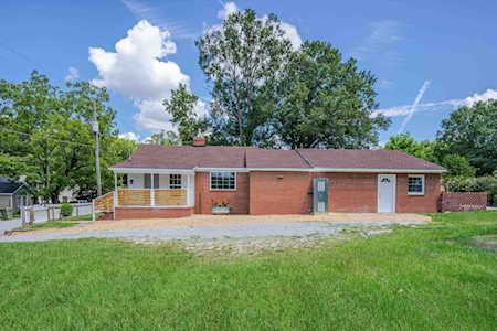 132 N West Street Fuquay Varina, NC 27526