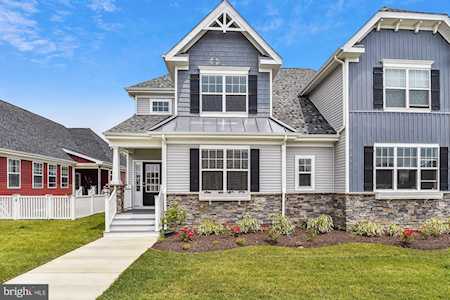 112 Bank Ln Milton, DE 19968