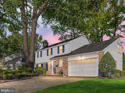 229 Oakwood Rd Wilmington, DE 19803