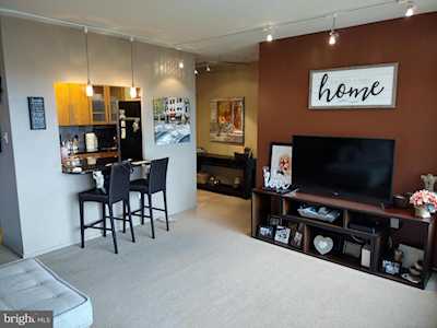 15041200 EAST Barclay Towers #1504 Cherry Hill, NJ 08034