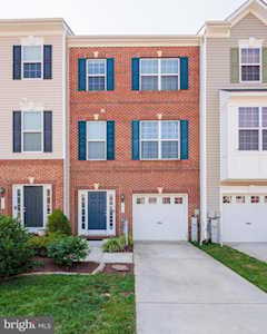 7713 Town View Dr Dundalk, MD 21222