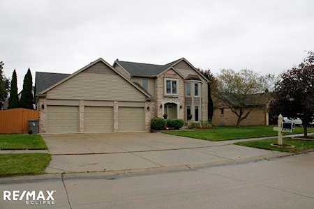 44110 Trent Dr Dr Clinton Township, MI 48038