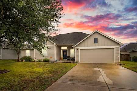 22306 Emerald Point Ln Tomball, TX 77375