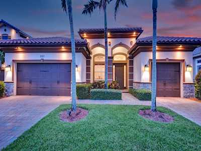 8971 Lakeview Drive Parkland, FL 33076