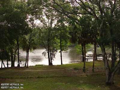 1629 Brookside CIR E Jacksonville, FL 32207