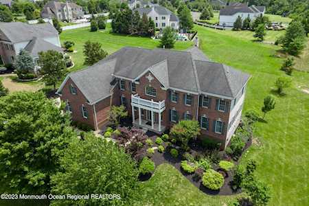 113 Davis Station Rd Cream Ridge, NJ 08514