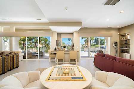 370 Gold Canyon Dr Palm Desert, CA 92211