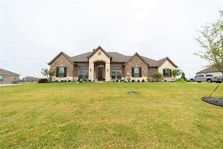 66 Daniel Drive Van Alstyne, TX 75495