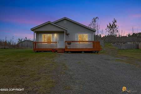 3634 S Serenity Circle Wasilla, AK 99654