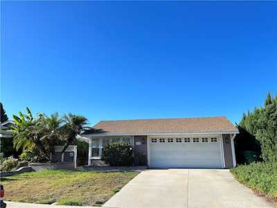 4512 Robinwood Cir Irvine, CA 92604